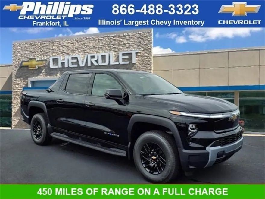 2026 Chevrolet Silverado EV LT photo 1