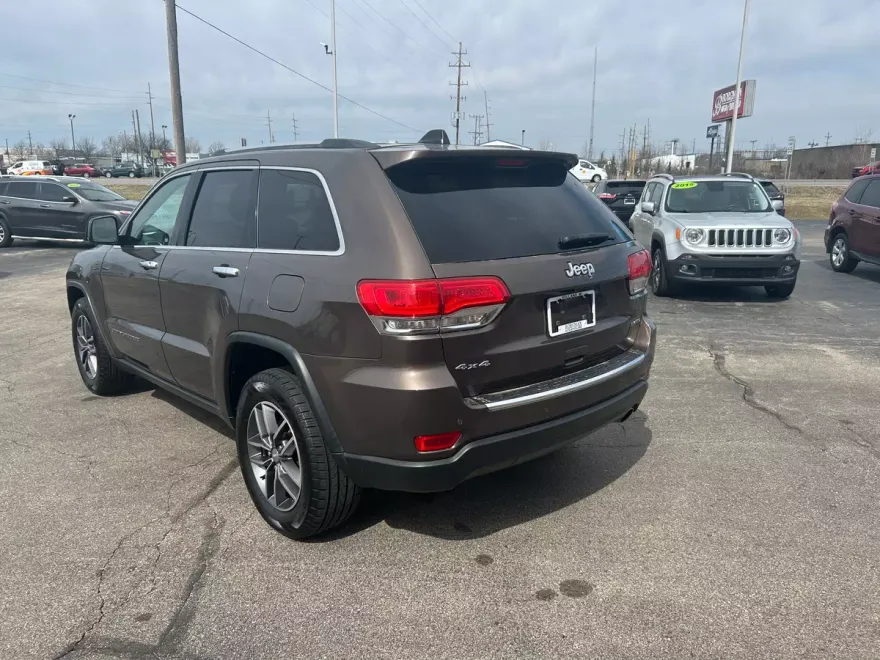 2018 Jeep Grand Cherokee Limited photo 1