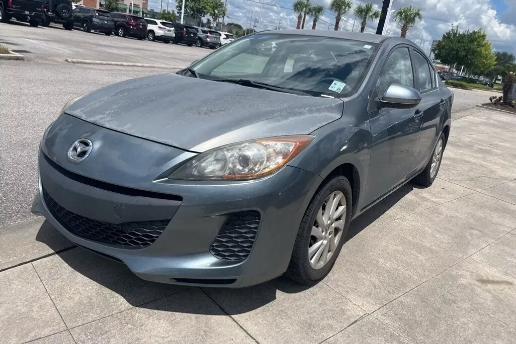 2012 Mazda Mazda3 Touring photo 1