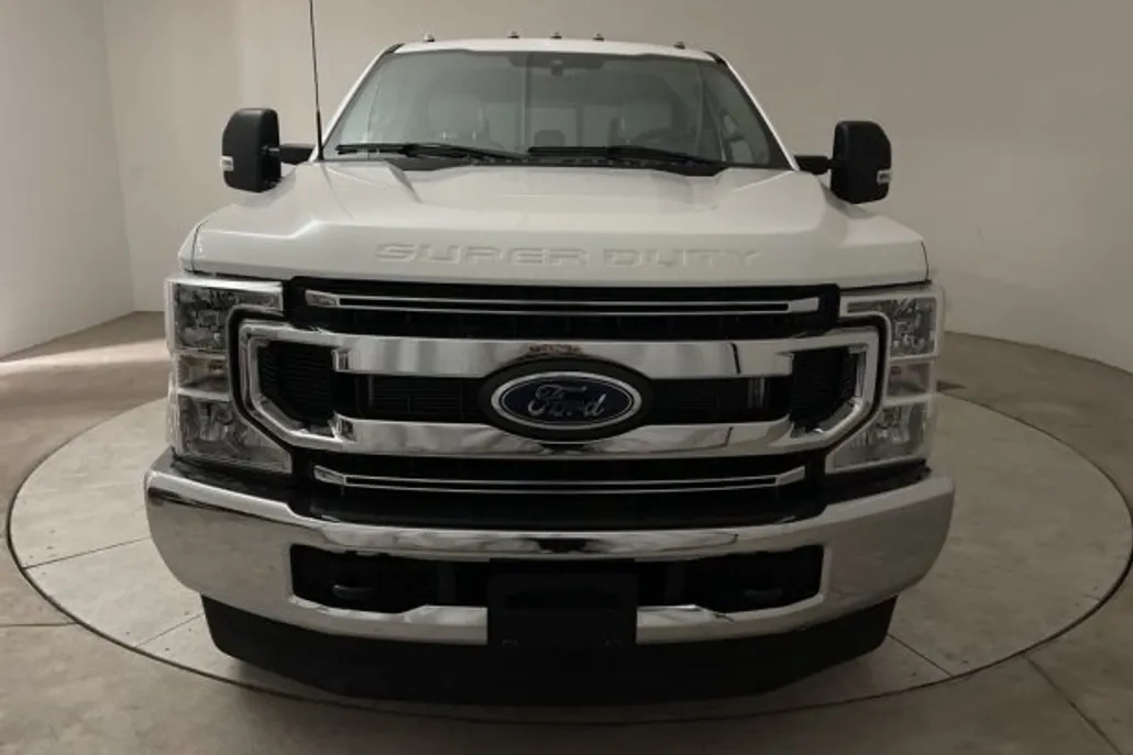 2022 Ford F-250 Lariat photo 1