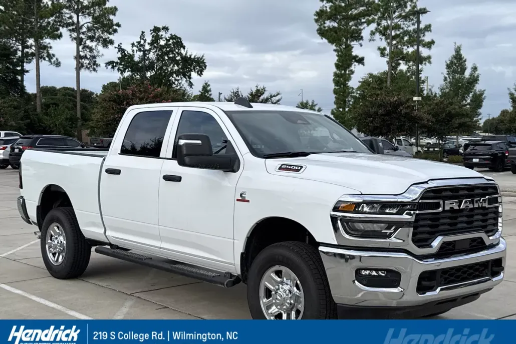 2025 Ram 2500 Tradesman photo 1