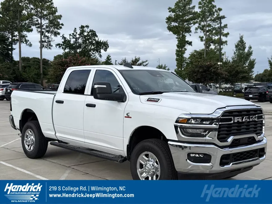 2025 Ram 2500 Tradesman photo 1