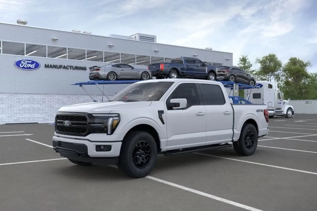 2025 Ford F-150 Lariat photo 1