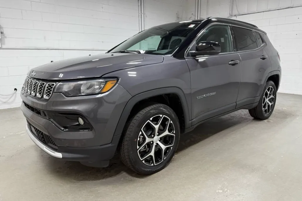 2024 Jeep Compass Limited photo 1