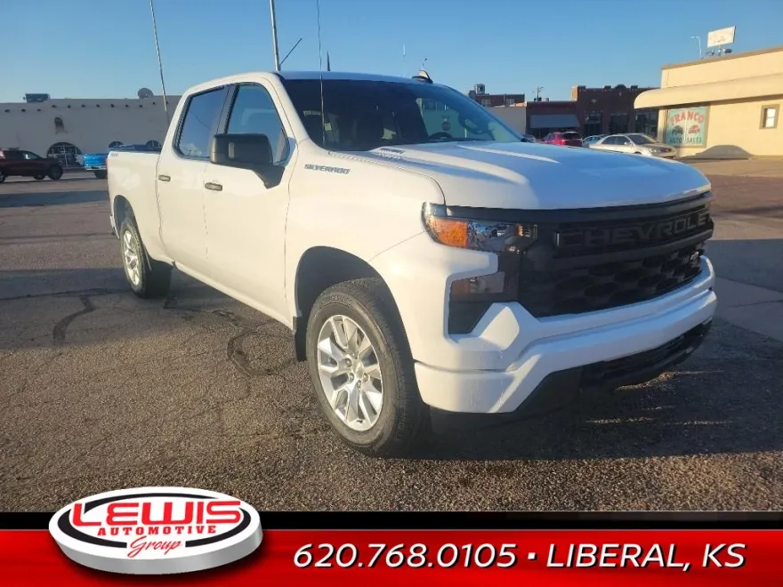 2025 Chevrolet Silverado 1500 Custom photo 1