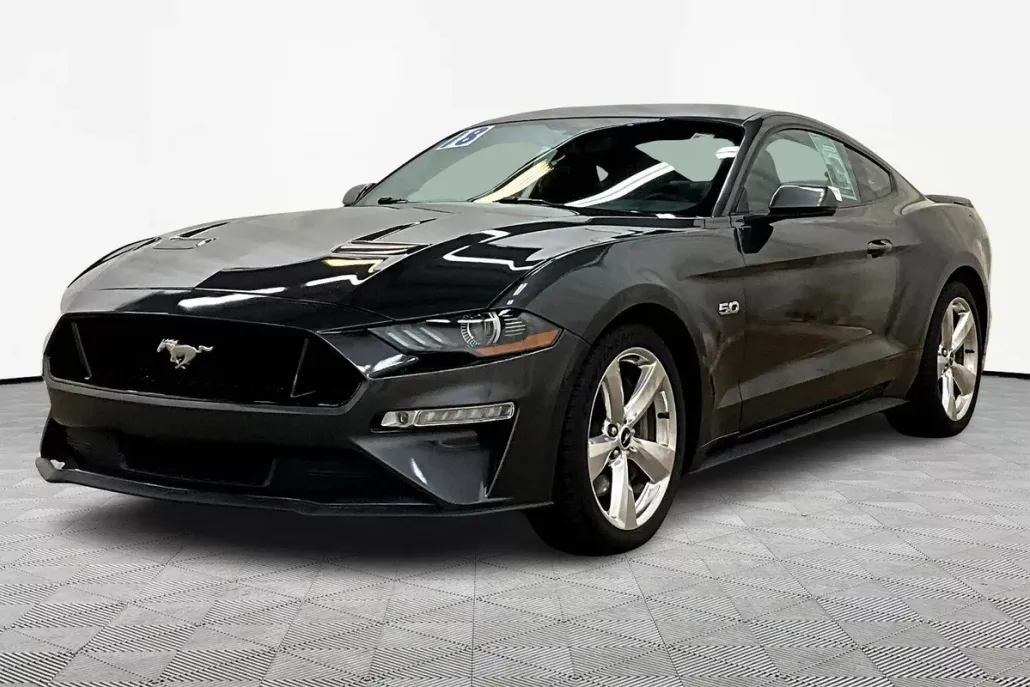 2018 Ford Mustang GT Premium photo 1