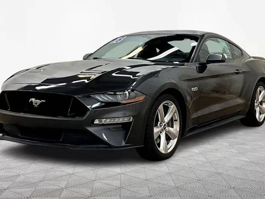 2018 Ford Mustang GT Premium photo 1