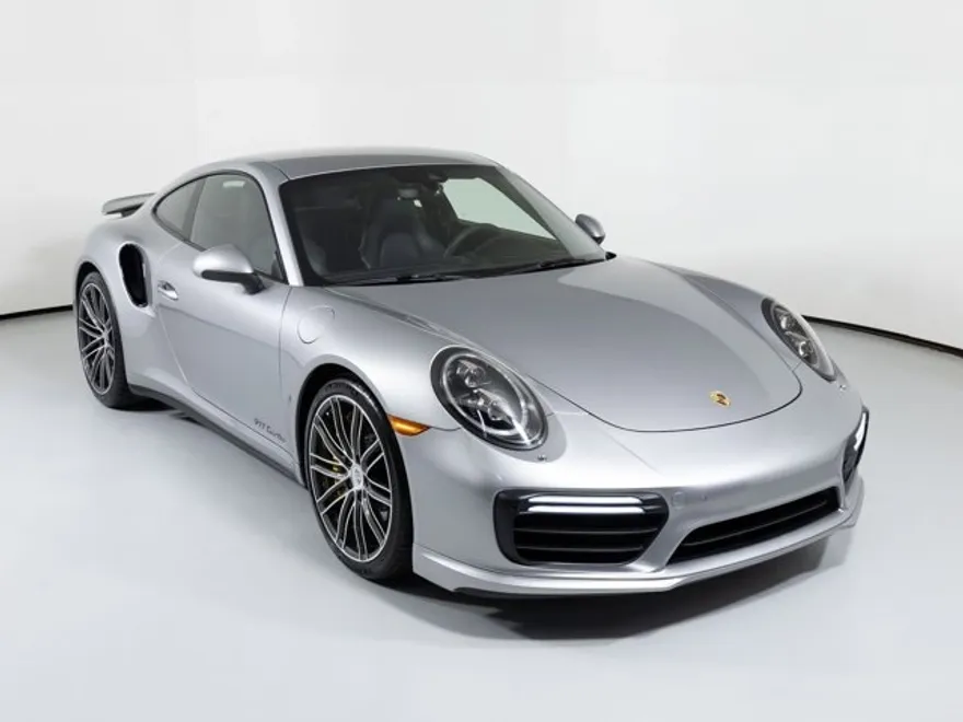 2018 Porsche 911 Turbo photo 1