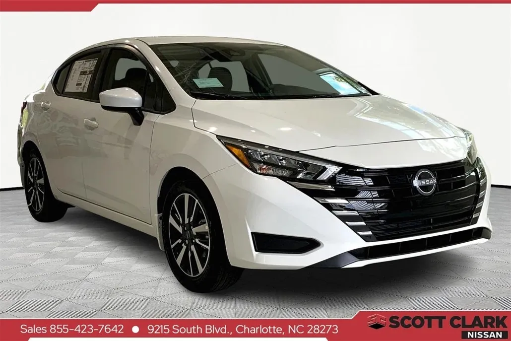 2025 Nissan Versa SV photo 1