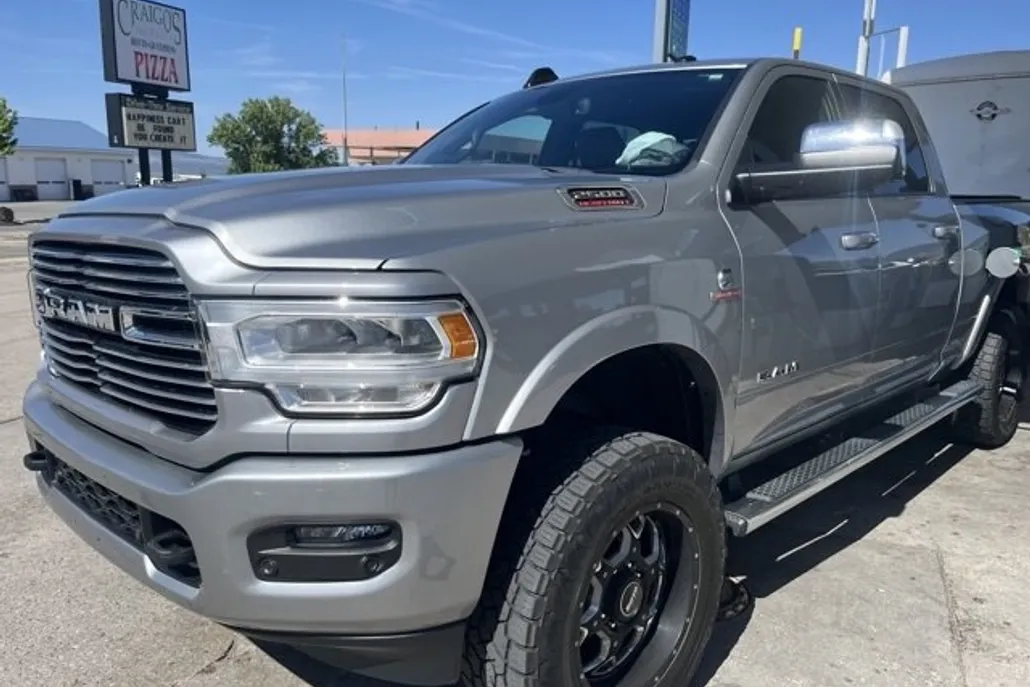 2022 Ram 2500 Laramie photo 1