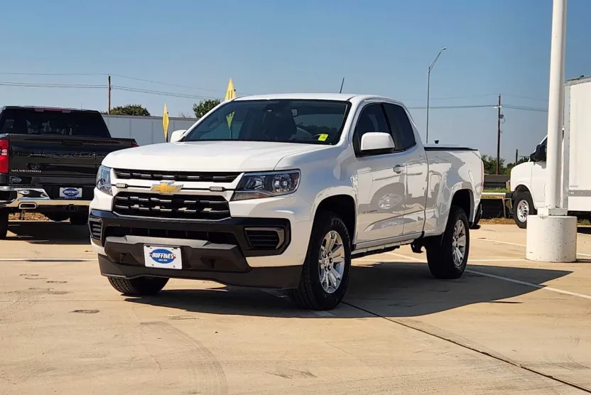 2022 Chevrolet Colorado LT photo 1