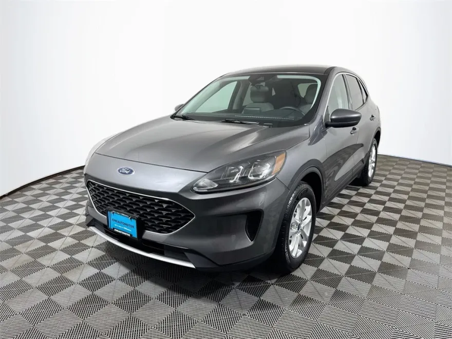 2021 Ford Escape SE photo 1