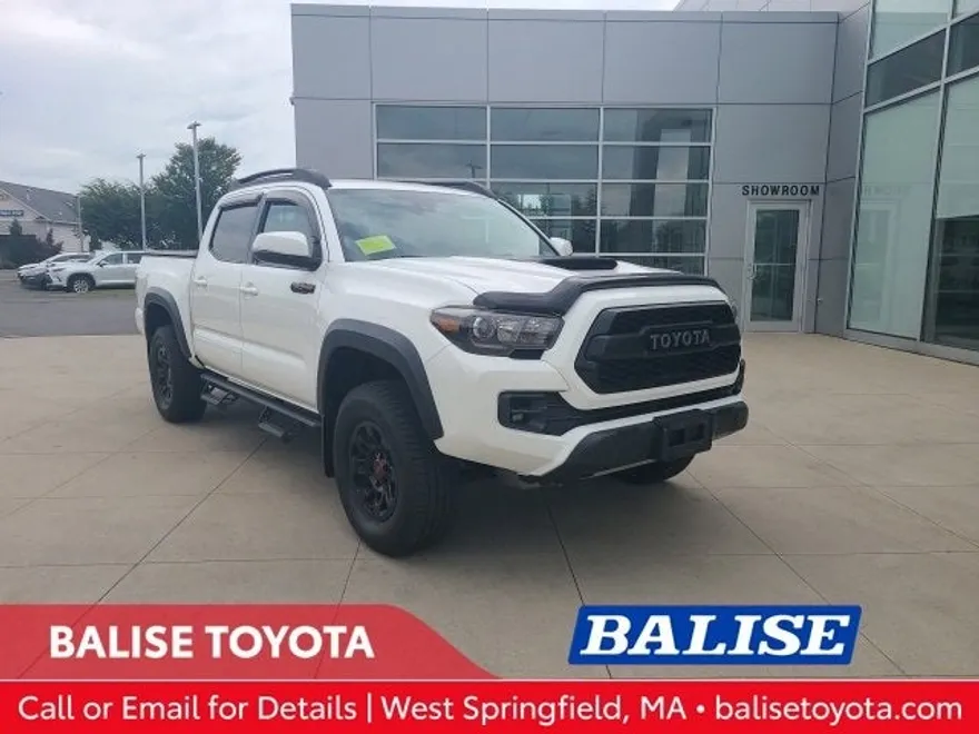 2018 Toyota Tacoma TRD Pro Double Cab V6 4x4 photo 1