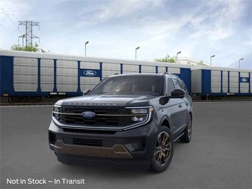 2025 Ford Expedition King Ranch photo 1