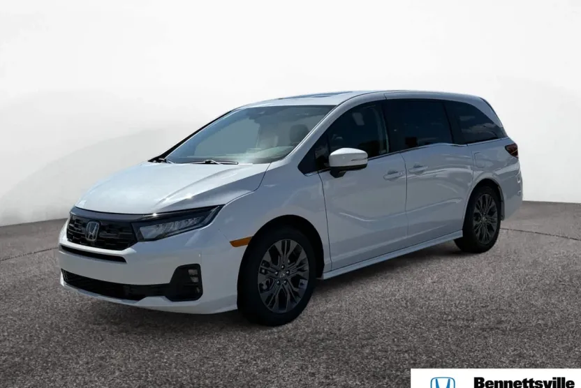 2026 Honda Odyssey Touring photo 1