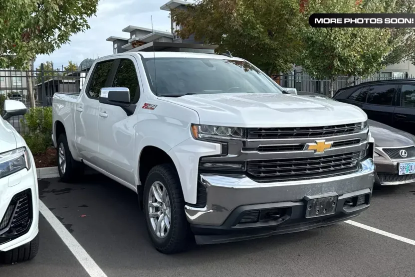 2019 Chevrolet Silverado 1500 LT photo 1