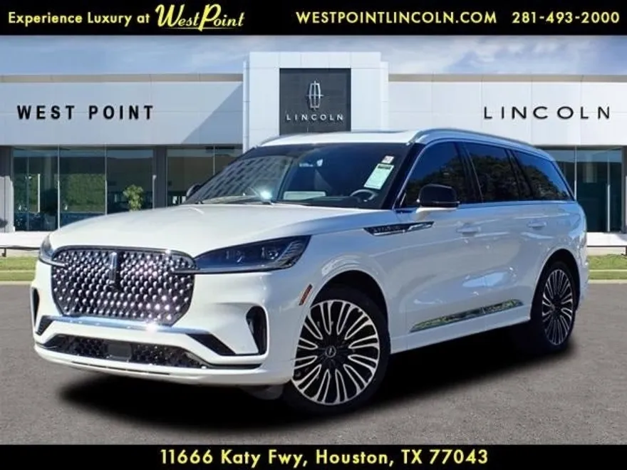 2025 Lincoln Aviator Black Label photo 1