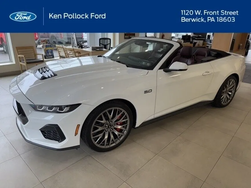 2024 Ford Mustang GT Premium Convertible photo 1