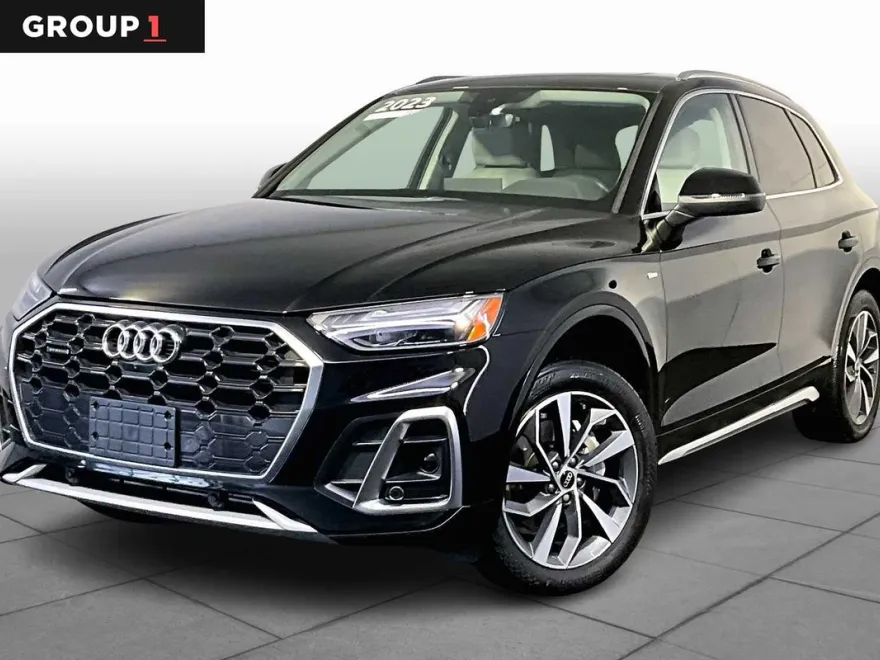 2023 Audi Q5 S line Premium Plus photo 1