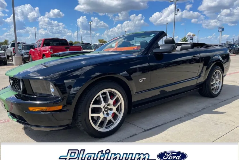 2007 Ford Mustang GT Premium photo 1