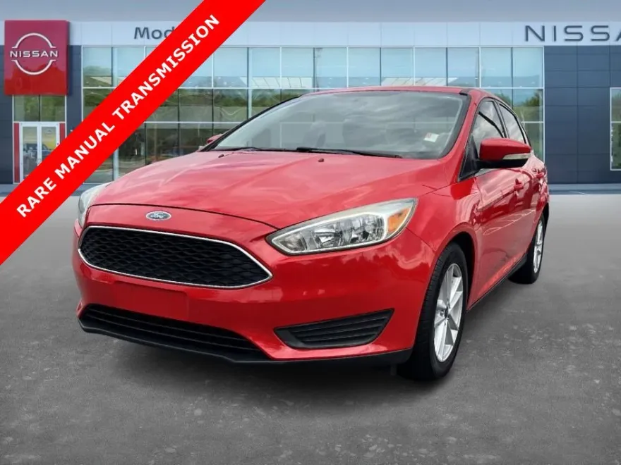 2017 Ford Focus SE photo 1