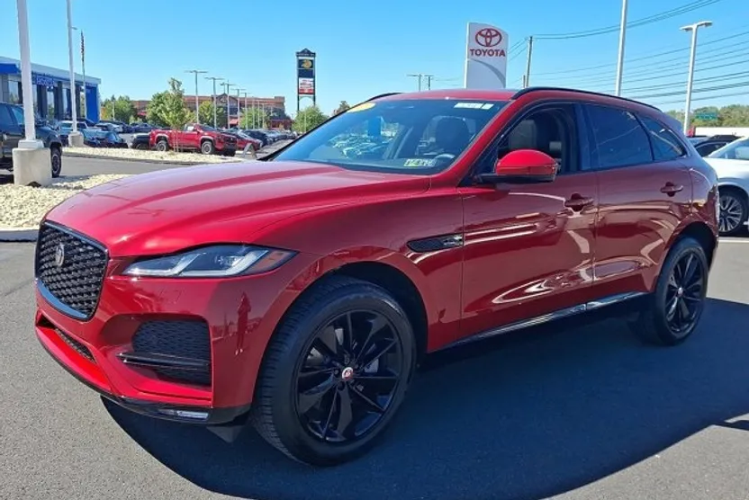 2023 Jaguar F-PACE S P250 photo 1