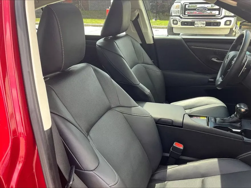 2023 Lexus ES 350 photo 1