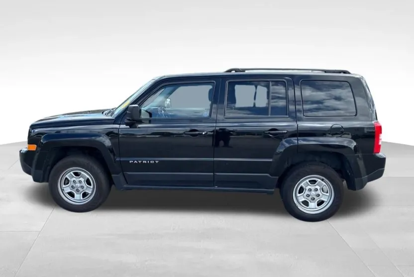 2014 Jeep Patriot Sport photo 1