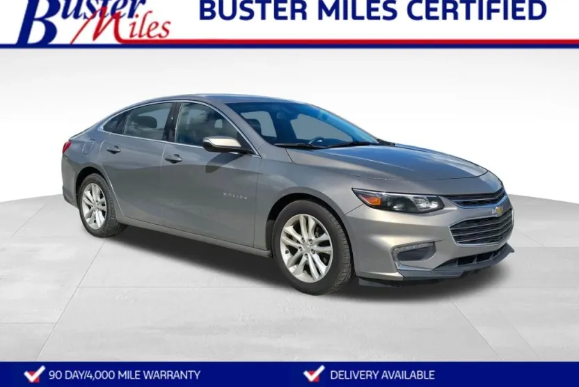 2017 Chevrolet Malibu 1LT photo 1