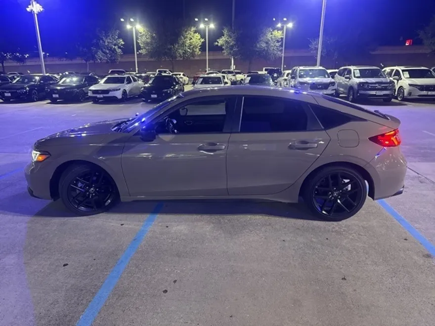 2025 Honda Civic Sport photo 1