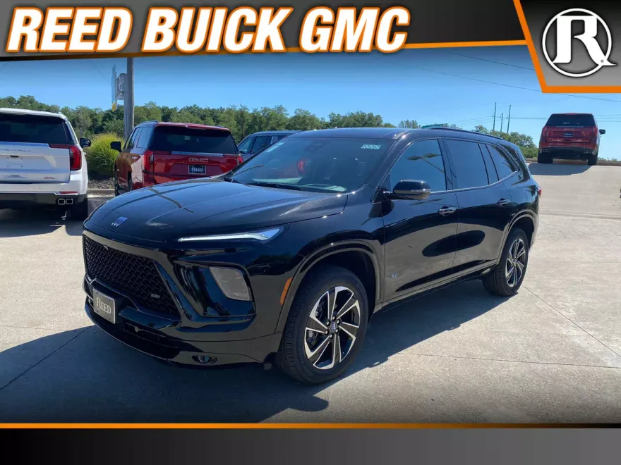 2026 Buick Enclave Sport Touring photo 1