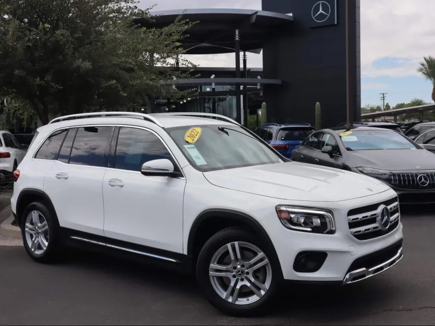 2022 Mercedes Benz GLB 250 photo 1