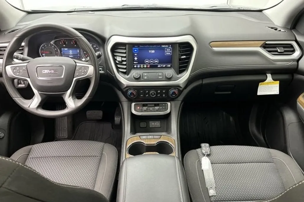 2023 Gmc Acadia SLE photo 1