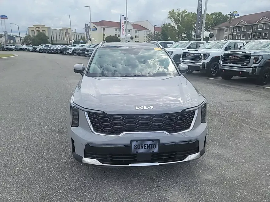 2025 Kia Sorento SX photo 1