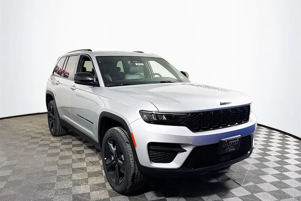 2025 Jeep Grand Cherokee Altitude X photo 1