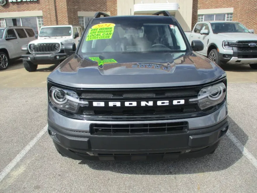 2024 Ford Bronco Sport Outer Banks photo 2