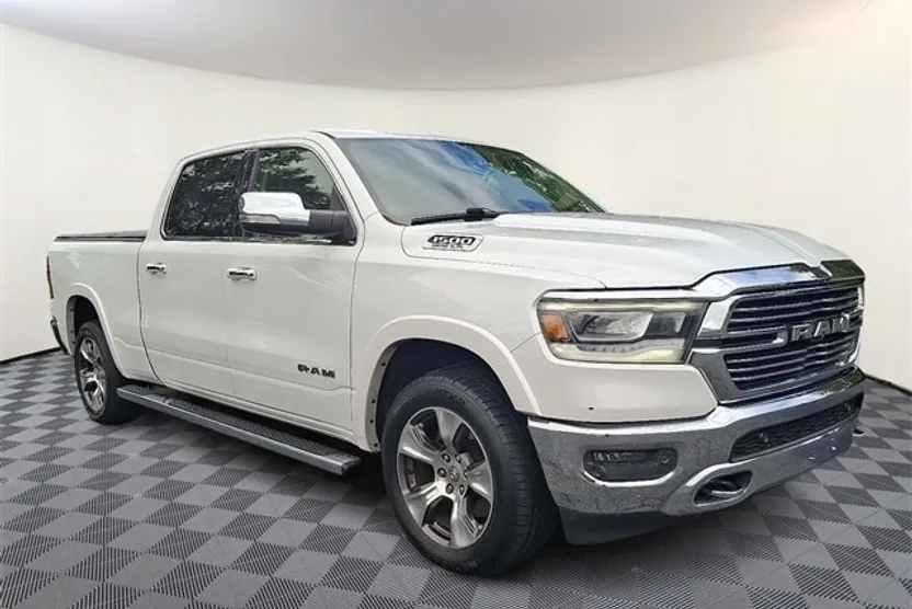 2019 Ram 1500 Laramie photo 1