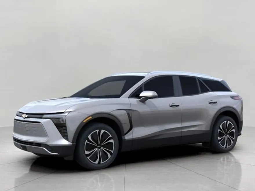 2025 Chevrolet Blazer EV photo 2