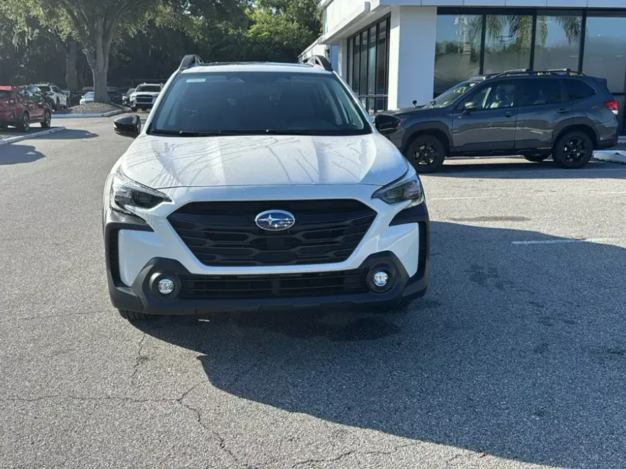 2025 Subaru Outback Onyx Edition photo 1