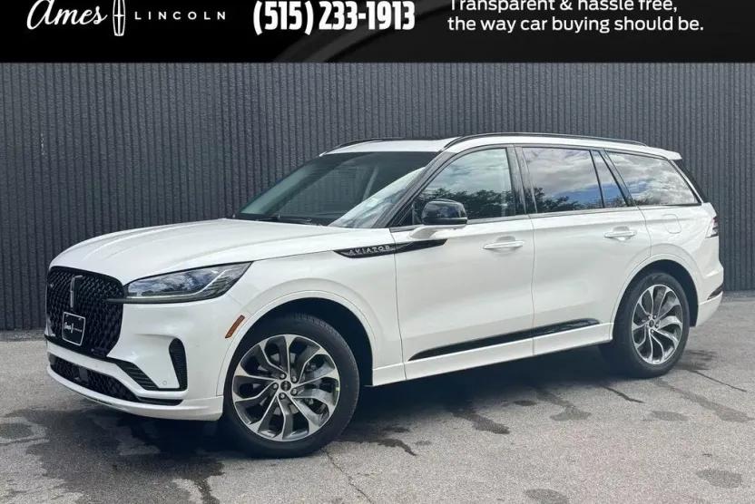 2025 Lincoln Aviator Premiere photo 1