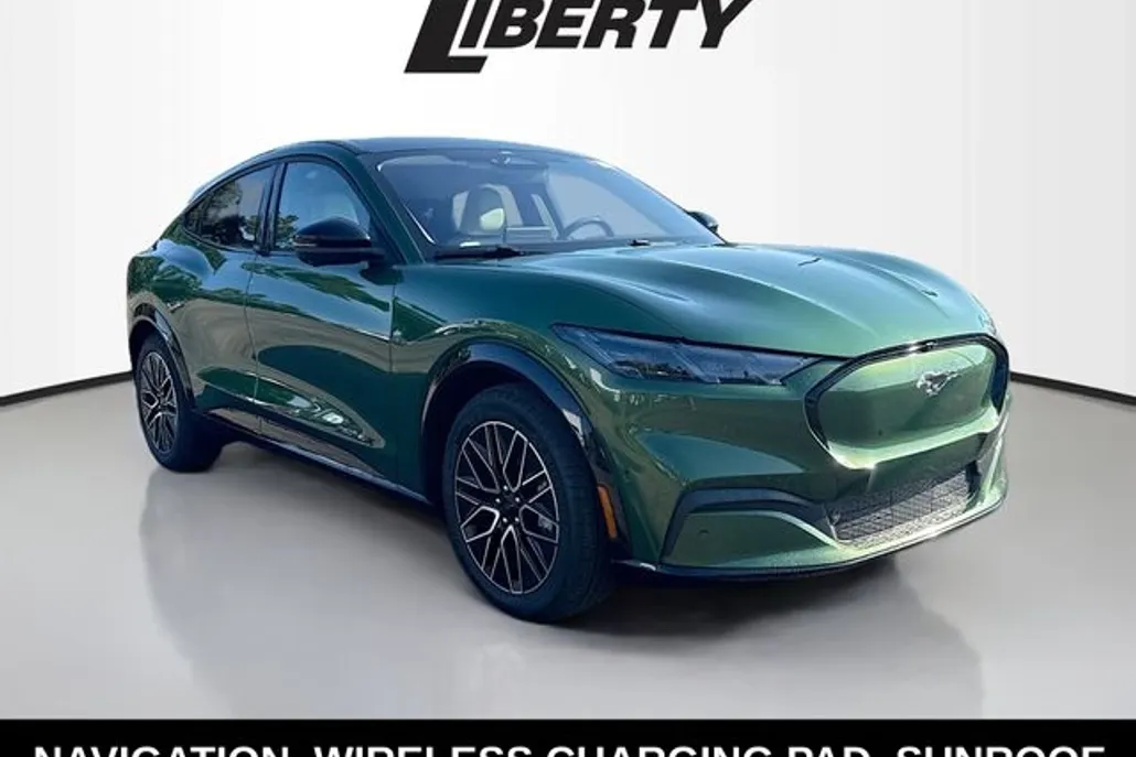 2024 Ford Mustang Mach-E Premium photo 1