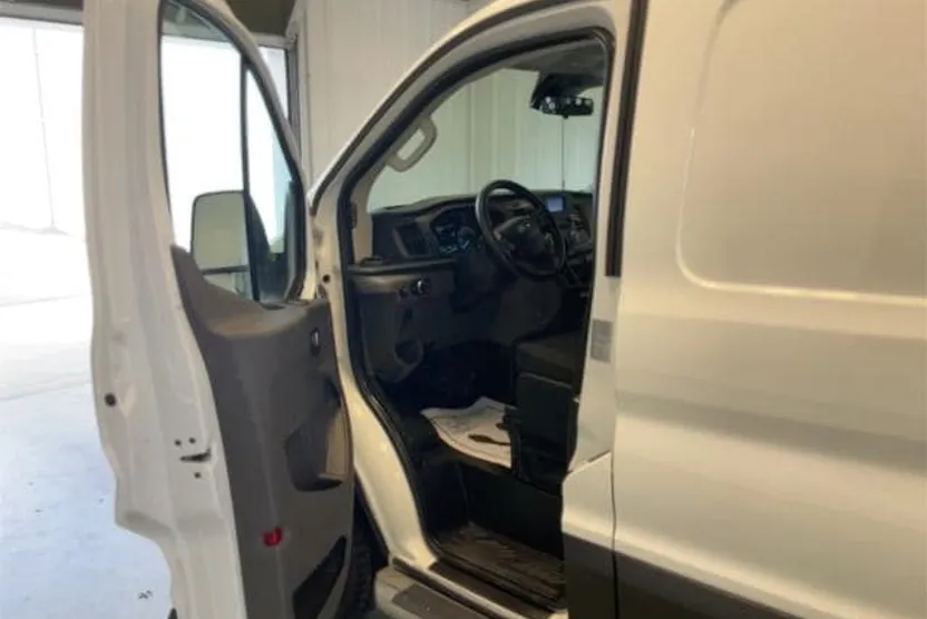 2023 Ford Transit photo 1