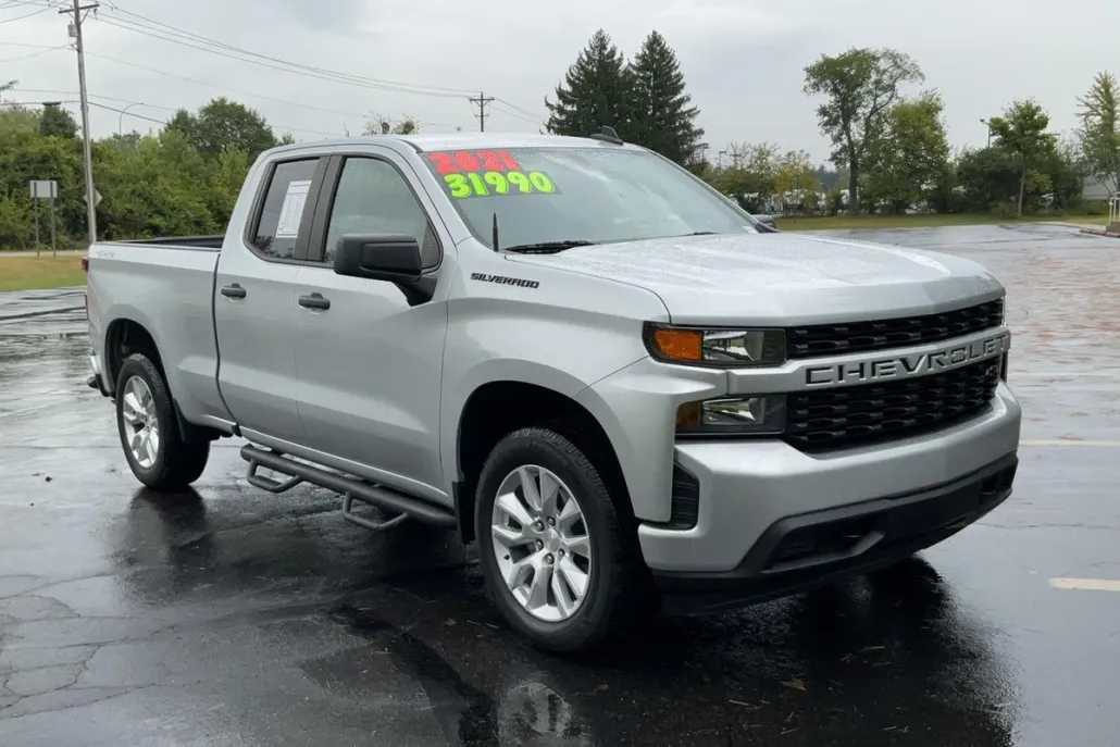 2021 Chevrolet Silverado 1500 Custom photo 1