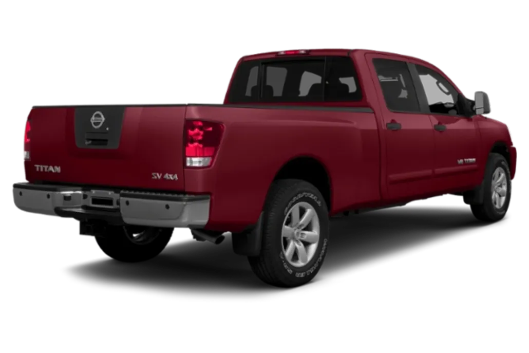 2015 Nissan Titan SV photo 1