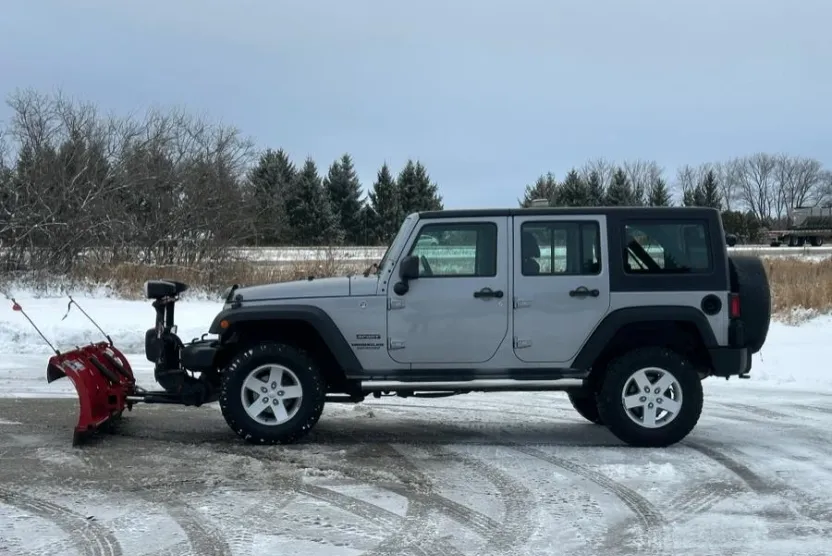 2016 Jeep Wrangler Unlimited Sport photo 1