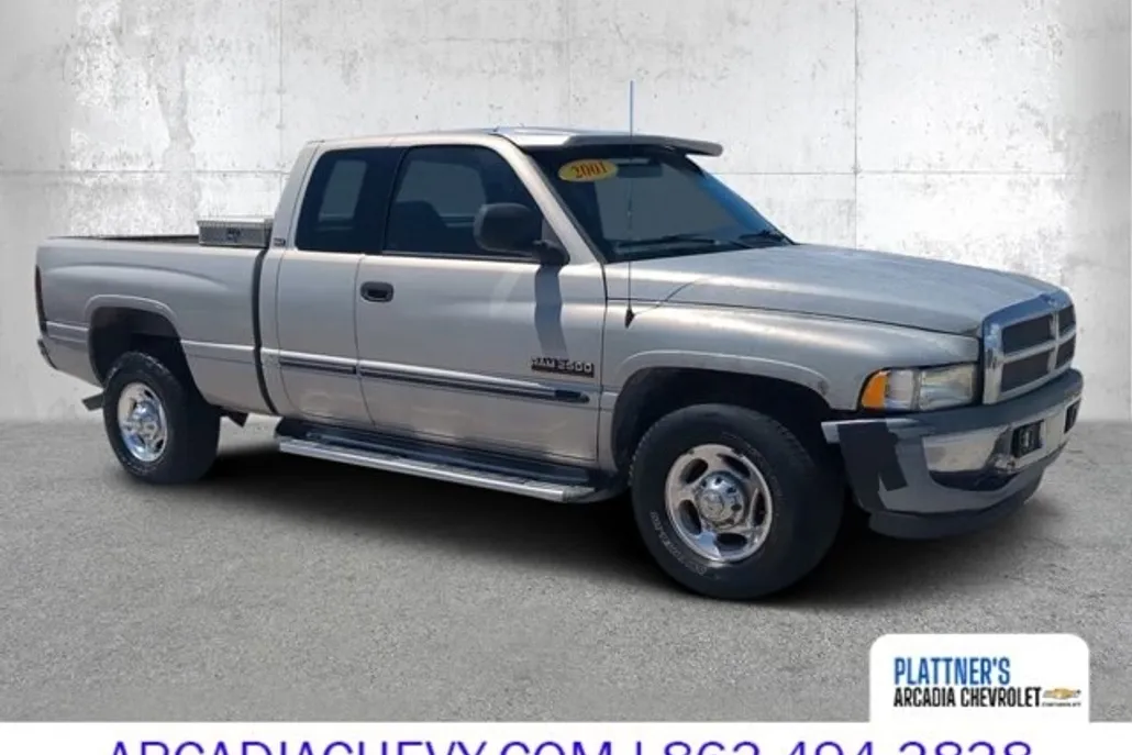 2001 Dodge Ram photo 1