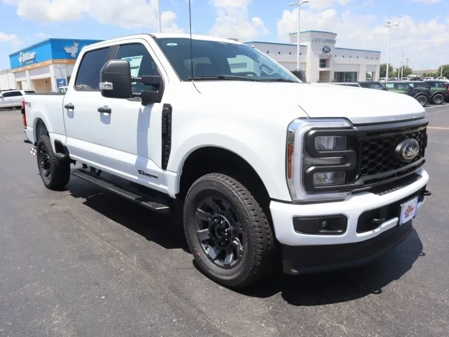 2025 Ford F-250 XL photo 1