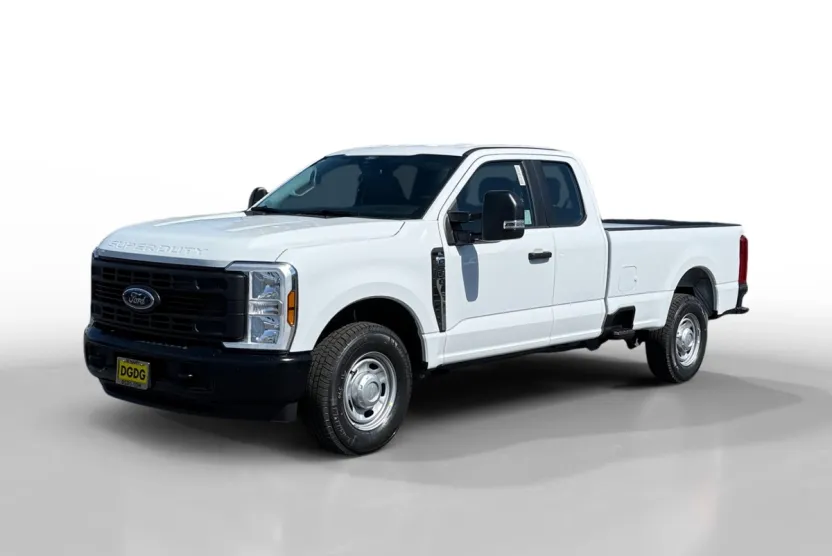 2025 Ford F-350 XL photo 1