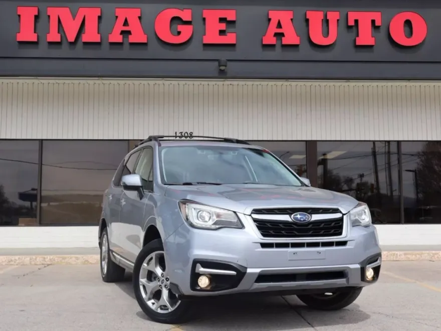 2018 Subaru Forester 2.5i Touring Sport photo 1