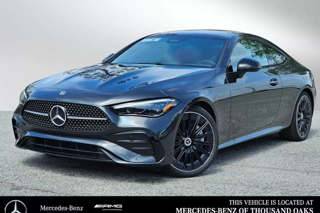 2025 Mercedes Benz CLE 450 4MATIC photo 1